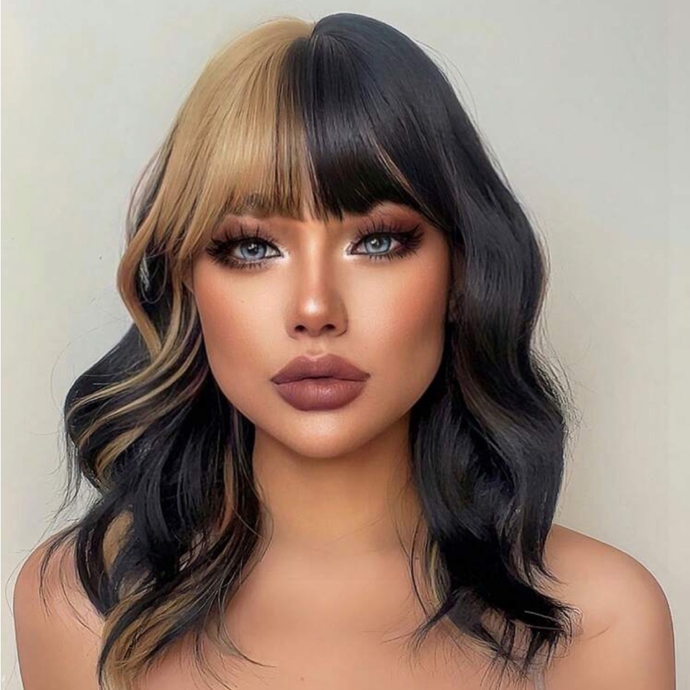 Two Tone Wig ❤️ - Picture 3 of 3